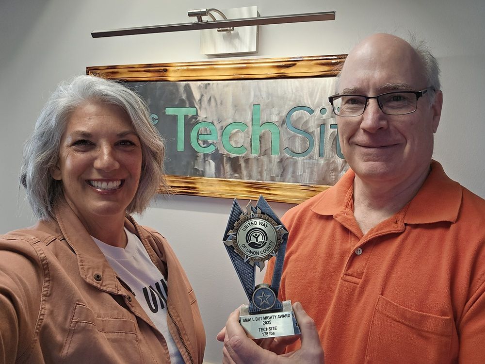 TechSite's Jim Schrader receives award